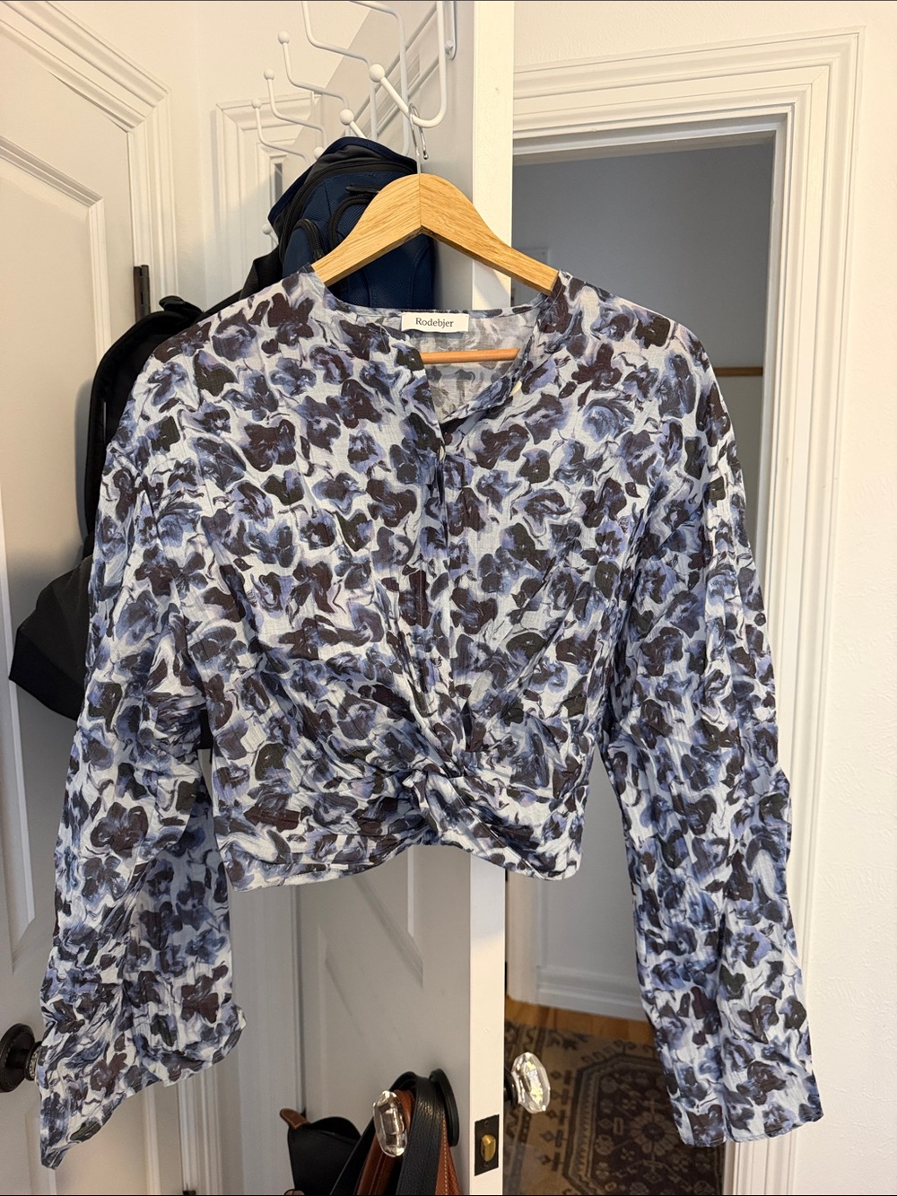 Rodebjer cropped floral top
